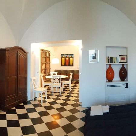 Calamaru Palermo Bagian luar foto